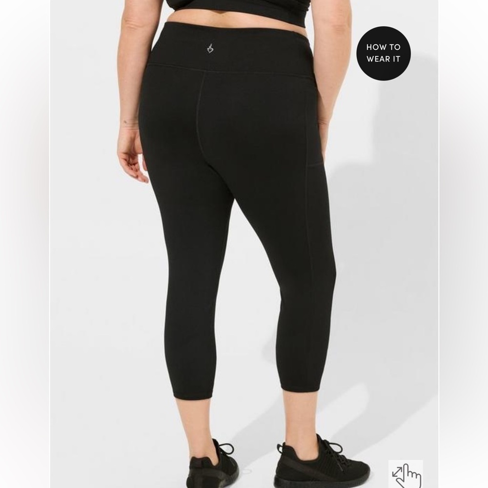 Torrid Performance Core Capri Active Legging With… - image 4